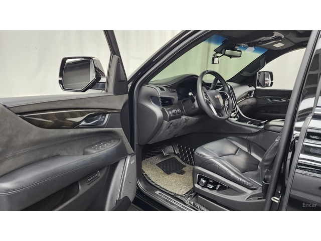 Cadillac Escalade 6.2 ESV* HUD* 360* МАСАЖИ* МОНИТОРИ - автомобили, коли, обяви за нови и употребявани 6
