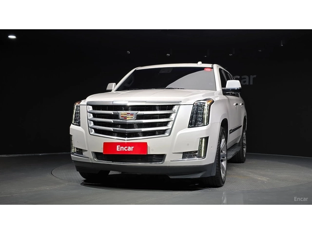 Cadillac Escalade 6.2* HUD* МОНИТОРИ* КОЖА* ОБДУХВ* ПАНО - автомобили, коли, обяви за нови и употребявани 2