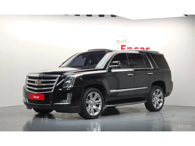 Cadillac Escalade 77ХИЛ КМ* 4 МЕСТА* ОБДУХ.* TV* - автомобили, коли, обяви за нови и употребявани 0