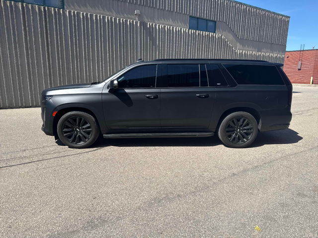 Cadillac ESCALADE ESV 6.2L 8cyl 4WD - автомобили, коли, обяви за нови и употребявани 1