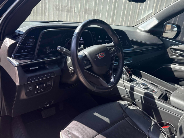Cadillac ESCALADE ESV 6.2L 8cyl 4WD - автомобили, коли, обяви за нови и употребявани 4