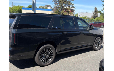 cadillac-escalade-esv-6-2l-8cyl-4wd - 4