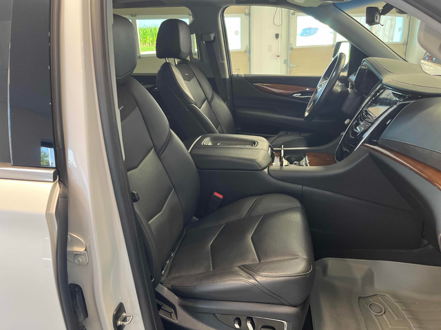 Cadillac ESCALADE ESV 6.2L 8cyl 4WD - автомобили, коли, обяви за нови и употребявани 11