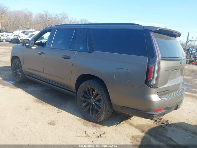 Cadillac ESCALADE ESV 6.2L V-8 DI, VVT, 420HP 4X2 Drive - автомобили, коли, обяви за нови и употребявани 2