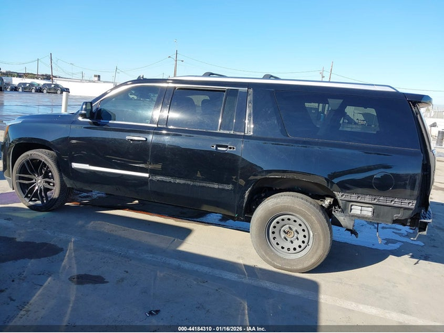 Cadillac ESCALADE ESV 6.2L V-8 DI, VVT, 420HP 4X4 Drive - автомобили, коли, обяви за нови и употребявани 14