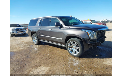 cadillac-escalade-esv-6-2l-v-8-di-vvt-420hp-4x4-drive - 0