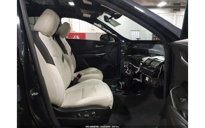 cadillac-xt4-2-0l-i-4-di-dohc-vvt-turbo-235hp-all-wheel-drive - 4