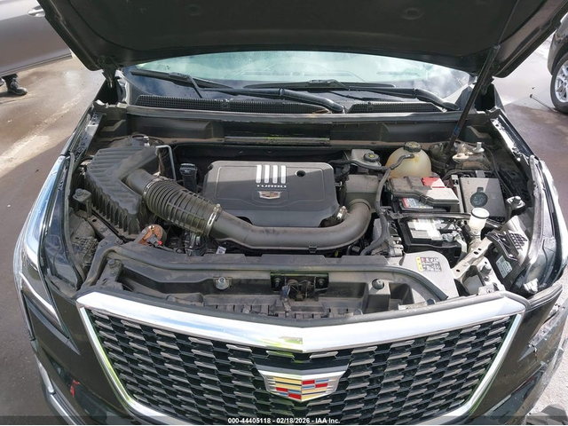 Cadillac XT5 2.0L I-4 DI, DOHC, VVT, TURBO, 235HP Front Wheel Drive - автомобили, коли, обяви за нови и употребявани 9