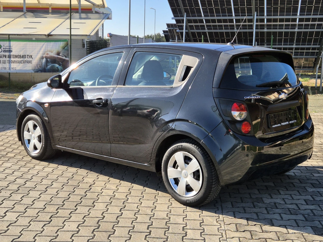 Chevrolet Aveo 1.2 газ/бензин - автомобили, коли, обяви за нови и употребявани 9