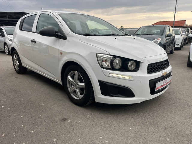 Chevrolet Aveo 1.2 бензин - автомобили, коли, обяви за нови и употребявани 2