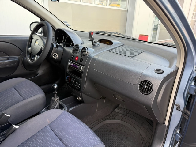 Chevrolet Aveo 1, 4 - автомобили, коли, обяви за нови и употребявани 14