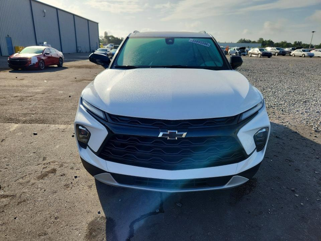 Chevrolet Blazer 2.0L 4 FRONT WHEEL DRIVE - автомобили, коли, обяви за нови и употребявани 5