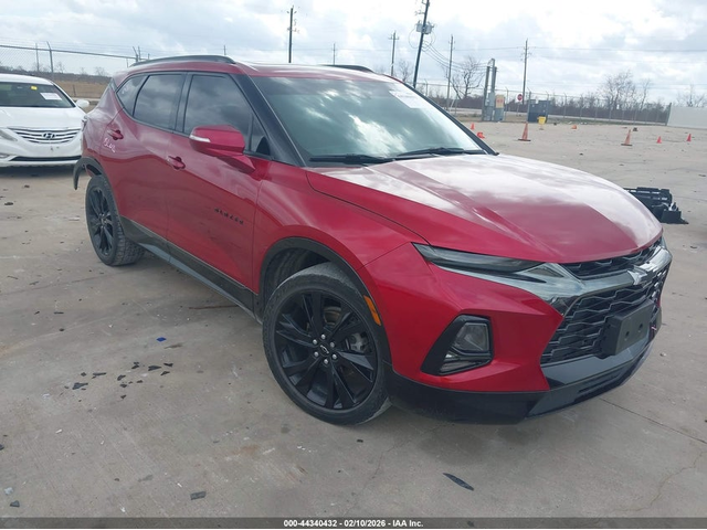 Chevrolet Blazer 3.6L V-6 DI, DOHC, VVT, 308HP Front Wheel Drive - автомобили, коли, обяви за нови и употребявани 0