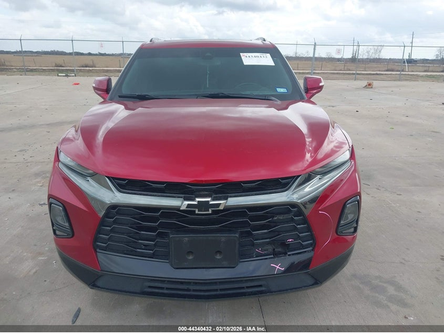 Chevrolet Blazer 3.6L V-6 DI, DOHC, VVT, 308HP Front Wheel Drive - автомобили, коли, обяви за нови и употребявани 11