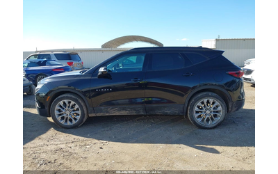 Chevrolet Blazer 3.6L V-6 DI, DOHC, VVT, 308HP Front Wheel Drive - автомобили, коли, обяви за нови и употребявани 13