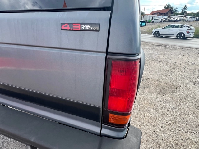 Chevrolet Blazer - автомобили, коли, обяви за нови и употребявани 16