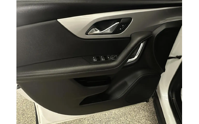 Chevrolet Blazer LT AWD All Wheel Drive - автомобили, коли, обяви за нови и употребявани 12