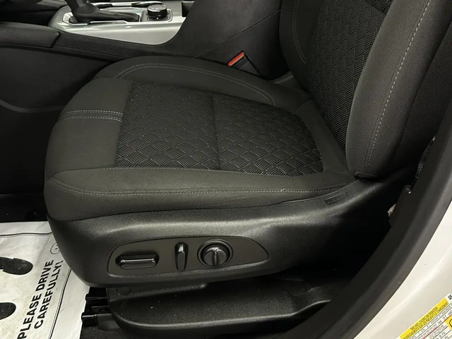 Chevrolet Blazer LT AWD All Wheel Drive - автомобили, коли, обяви за нови и употребявани 13