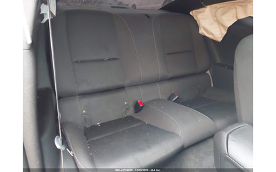 Chevrolet Camaro 3.6L V-6 DI, DOHC, VVT, 323HP Rear Wheel Drive - автомобили, коли, обяви за нови и употребявани 7