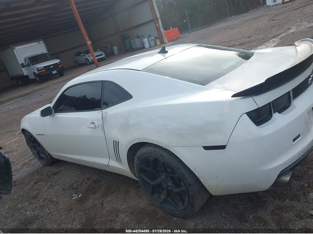 Chevrolet Camaro 3.6L V-6 DI, DOHC, VVT, 323HP Rear Wheel Drive - автомобили, коли, обяви за нови и употребявани 13