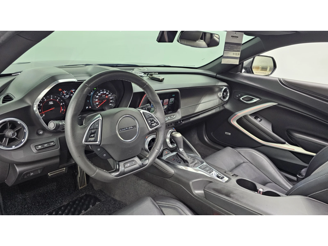 Chevrolet Camaro S6 6.2 V8 autogeorge.com - автомобили, коли, обяви за нови и употребявани 5