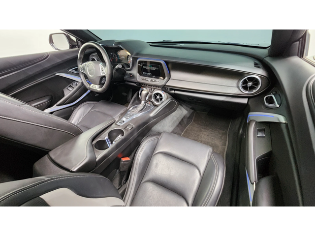 Chevrolet Camaro S6 6.2 V8 autogeorge.com - автомобили, коли, обяви за нови и употребявани 6