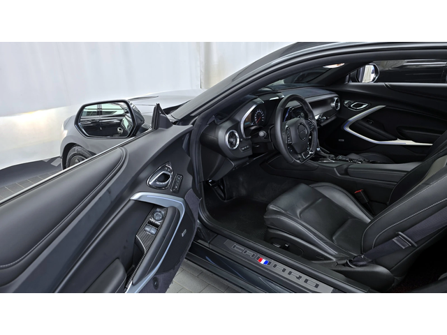 Chevrolet Camaro SS 6.2 V8 autogeorge.com - автомобили, коли, обяви за нови и употребявани 9