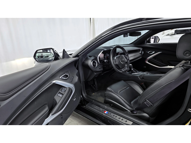 Chevrolet Camaro SS 6.2 V8 autogeorge.com - автомобили, коли, обяви за нови и употребявани 9