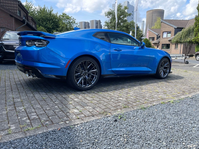 Chevrolet Camaro 6.2l V8 ZL1 Coupe - автомобили, коли, обяви за нови и употребявани 3
