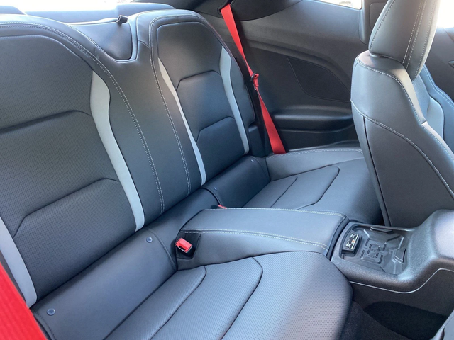 Chevrolet Camaro Coupe SS 6.2 V8 - автомобили, коли, обяви за нови и употребявани 10