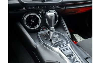 Chevrolet Camaro 2dr Cpe Lt1 Gasoline - автомобили, коли, обяви за нови и употребявани 15