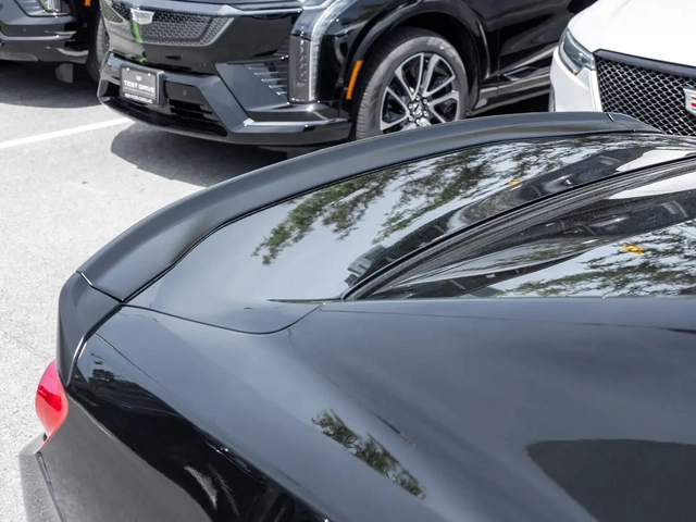 Chevrolet Camaro 2dr Cpe Lt1 Gasoline - автомобили, коли, обяви за нови и употребявани 7
