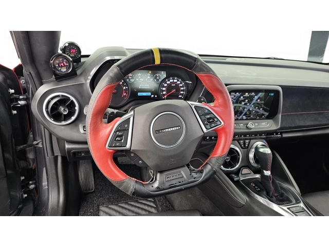 Chevrolet Camaro HUD* 360* BOSE* MAGNETIC RIDE* ОБДУХ - автомобили, коли, обяви за нови и употребявани 8