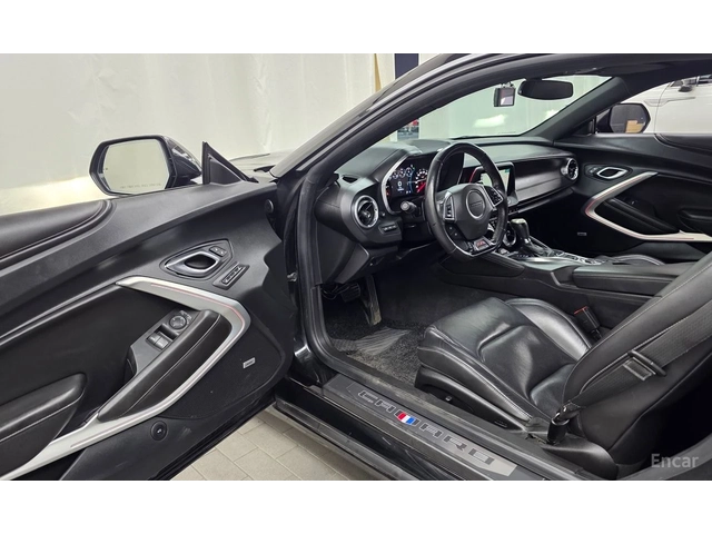 Chevrolet Camaro SS* 6.2* V8* ПОДГРЕВ* ОБДУХВАНЕ* КАМЕРА* КЕЙЛЕС* - автомобили, коли, обяви за нови и употребявани 4