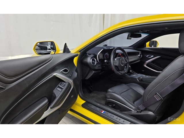 Chevrolet Camaro SS* 6.2* V8* ПОДГРЕВ* ОБДУХВАНЕ* КАМЕРА* КЕЙЛЕС* - автомобили, коли, обяви за нови и употребявани 4