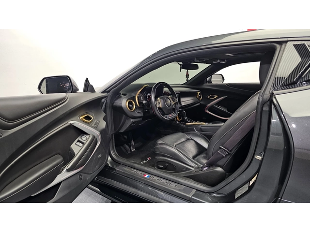 Chevrolet Camaro SS 6.2 V8 - автомобили, коли, обяви за нови и употребявани 9