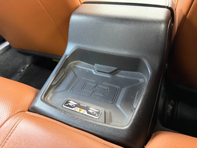 Chevrolet Camaro SS - автомобили, коли, обяви за нови и употребявани 14