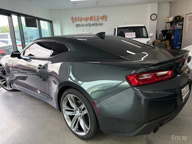 Chevrolet Camaro SS 6.2 V8 - автомобили, коли, обяви за нови и употребявани 9