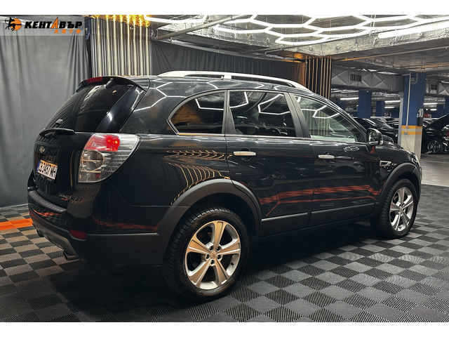 Chevrolet Captiva 2.2d 184 к.с. - автомобили, коли, обяви за нови и употребявани 4