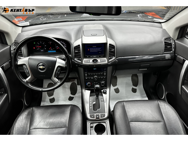 Chevrolet Captiva 2.2d 184 к.с. - автомобили, коли, обяви за нови и употребявани 9