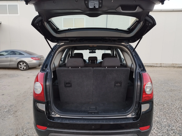 Chevrolet Captiva 2.2-VCDi-163к.с- 7 МЕСТНА - автомобили, коли, обяви за нови и употребявани 8