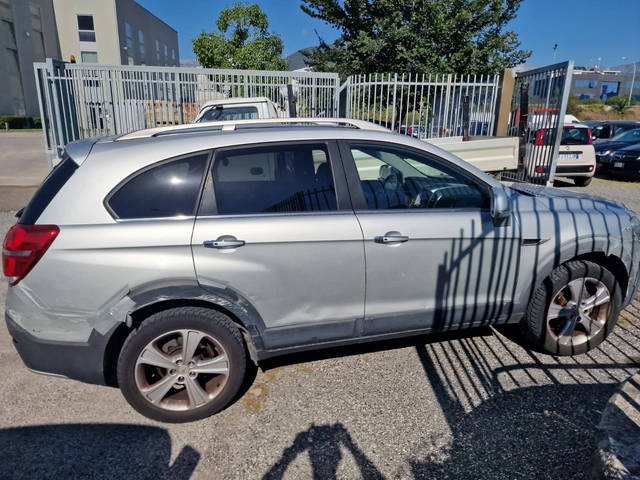 Chevrolet Captiva 2.2 CDTI AVTO KOJA NAVI - автомобили, коли, обяви за нови и употребявани 3