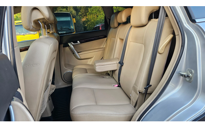 Chevrolet Captiva 2.0D AVTOMAT/KOJA/7mesta - автомобили, коли, обяви за нови и употребявани 11