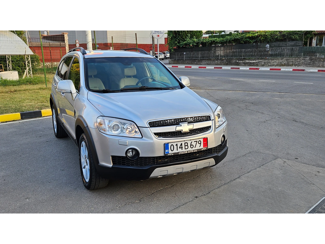 Chevrolet Captiva 2.0D AVTOMAT/KOJA/7mesta - автомобили, коли, обяви за нови и употребявани 7