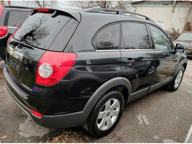 Chevrolet Captiva 2.4i/GPL/AWD/6+ 1 - автомобили, коли, обяви за нови и употребявани 4