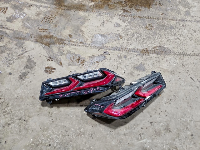 Chevrolet Corvette Z06 3LZ - автомобили, коли, обяви за нови и употребявани 10