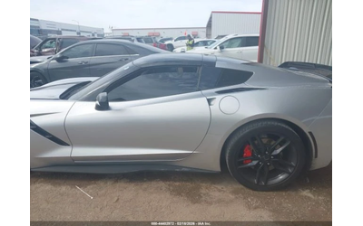 chevrolet-corvette - 5