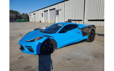 chevrolet-corvette - 1