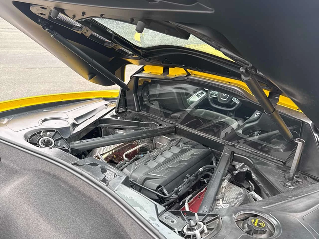Chevrolet Corvette * 1LT * ПОДГРЕВ* KEYLESS* - автомобили, коли, обяви за нови и употребявани 10