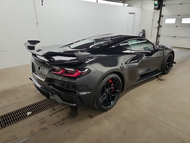 Chevrolet Corvette 5.5L 8cyl Rear Wheel Drive - автомобили, коли, обяви за нови и употребявани 2